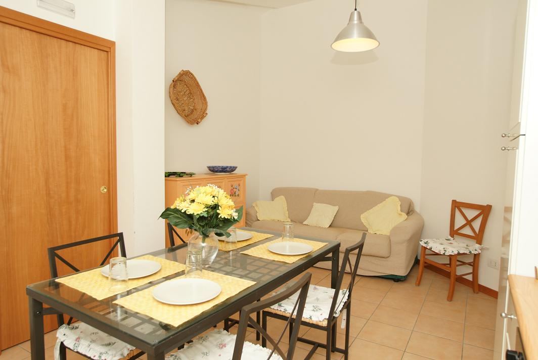 Angolo soggiorno e pranzo