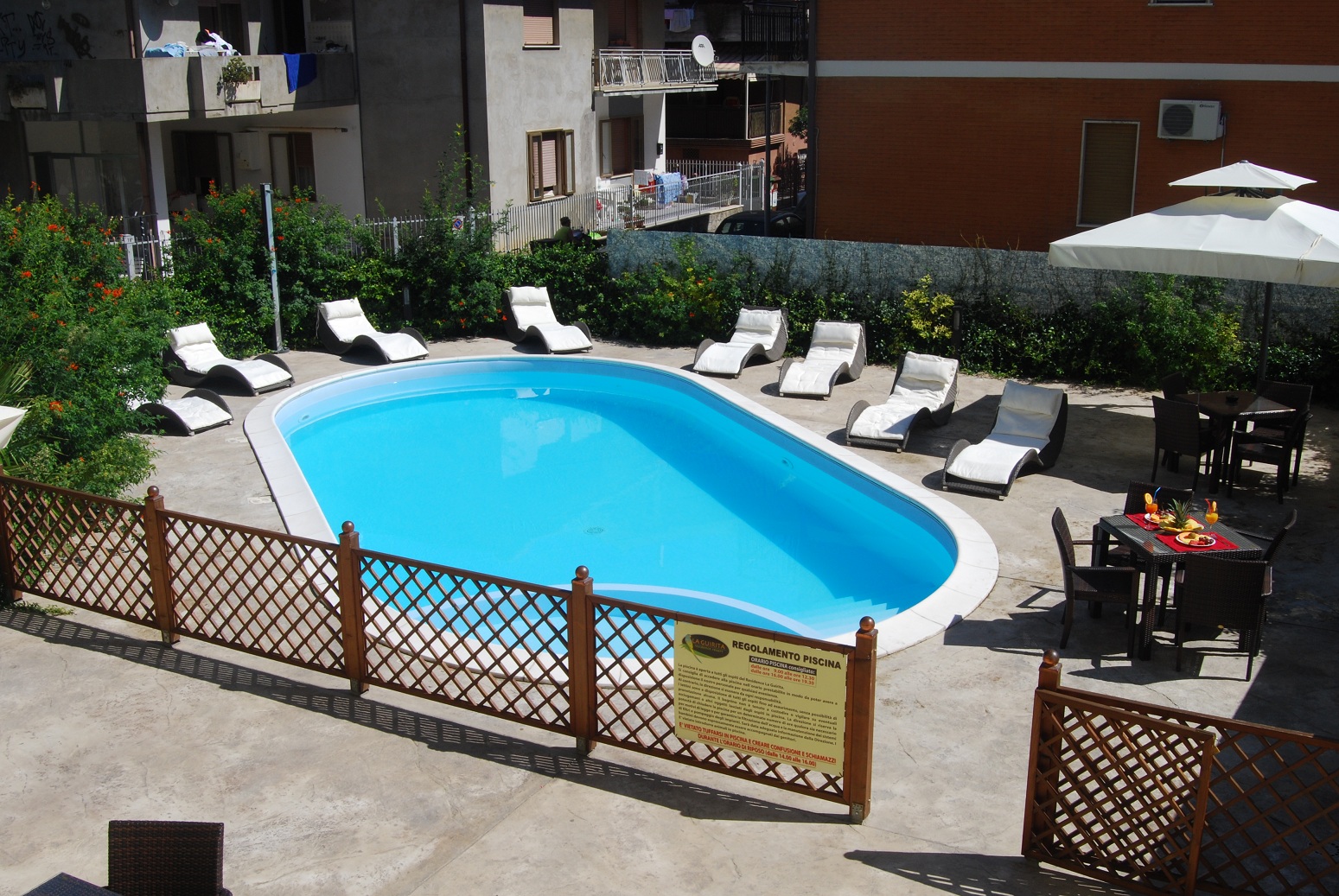 Residence Mare con Piscina Tortoreto