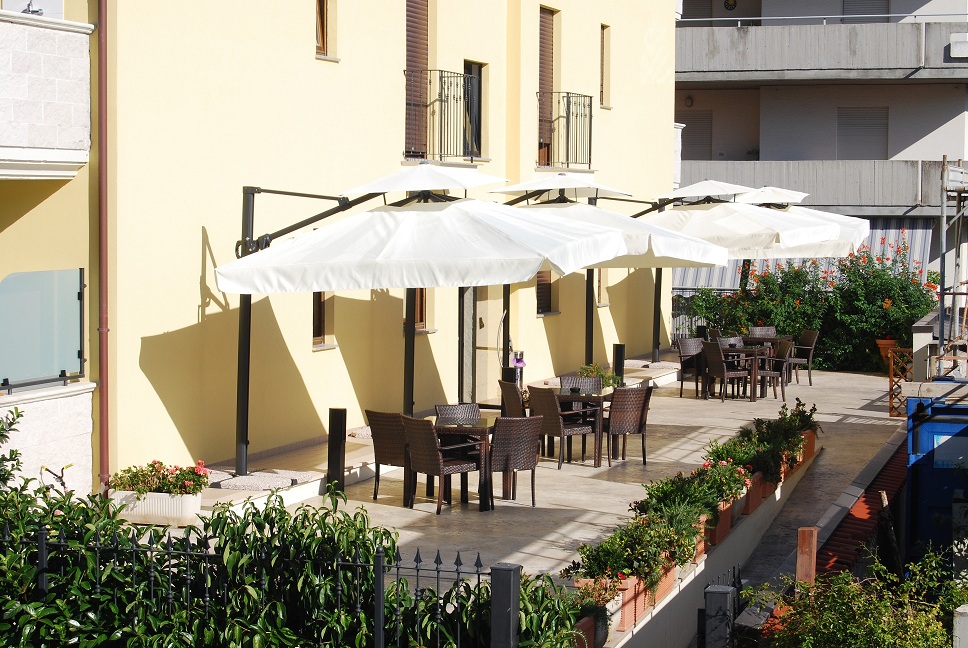 Residence Tortoreto Piscina